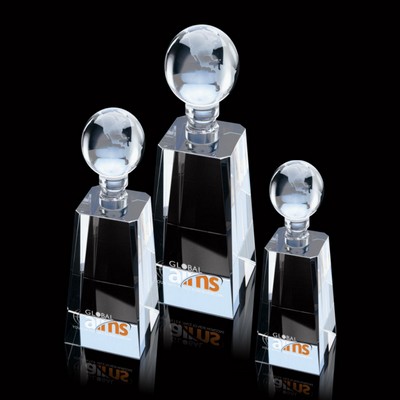 Hampton Globe Award