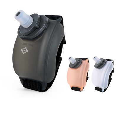 7 Oz Silicone Wrist Water Bottle For Running Cycling