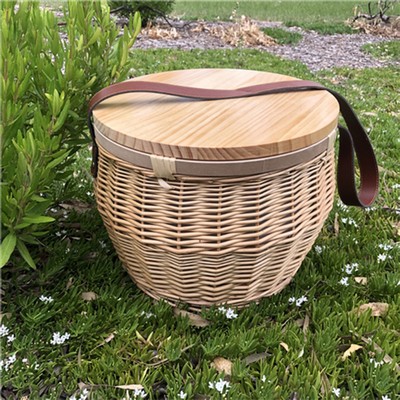 Scotch Wicker Picnic Cooler Basketround)