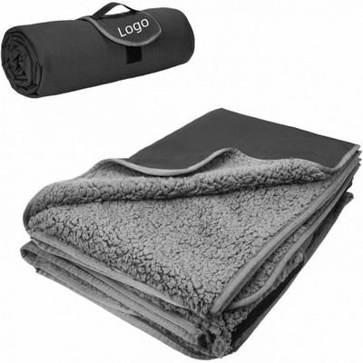 Waterproof Picnic Blanket With Sherpa Lining