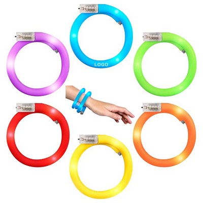 Glowing bracelet